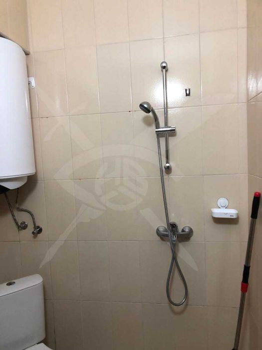 Дава се под наем Едностаен апартамент в к.к. Св.Св. Константин и Елена - 35 кв.м за 400 € - Снимка #3