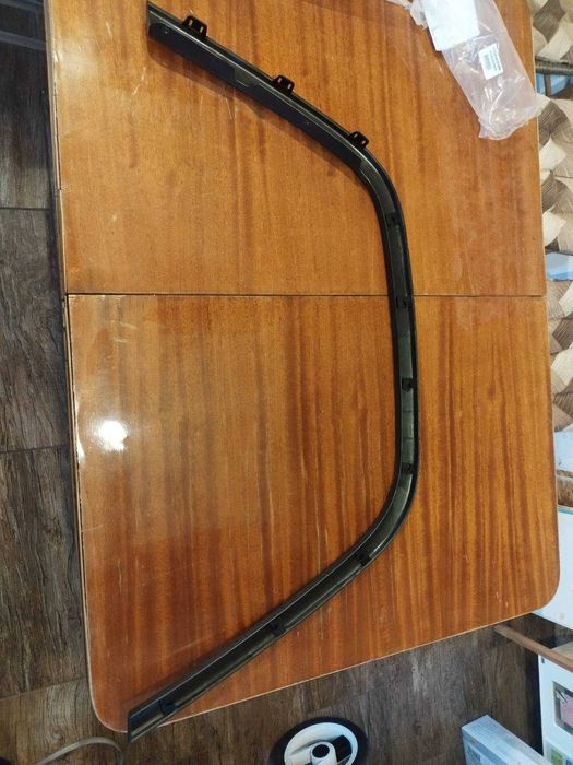 Вежда за преден калник за Jeep Grand Cheroke 2020 г