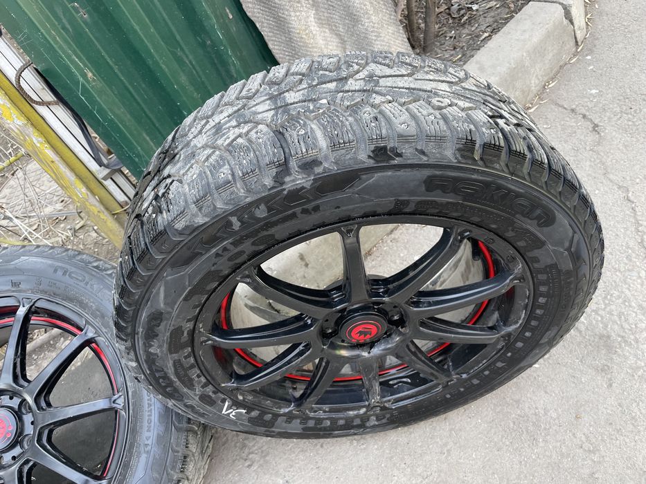 Продам диски с резиной