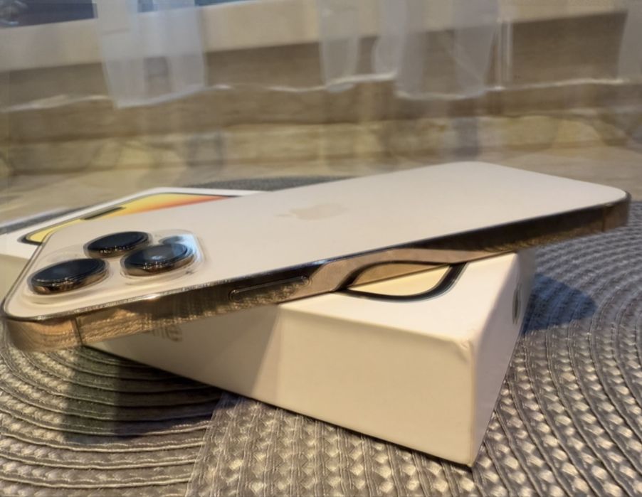 iPhone  14 pro max 256 GB