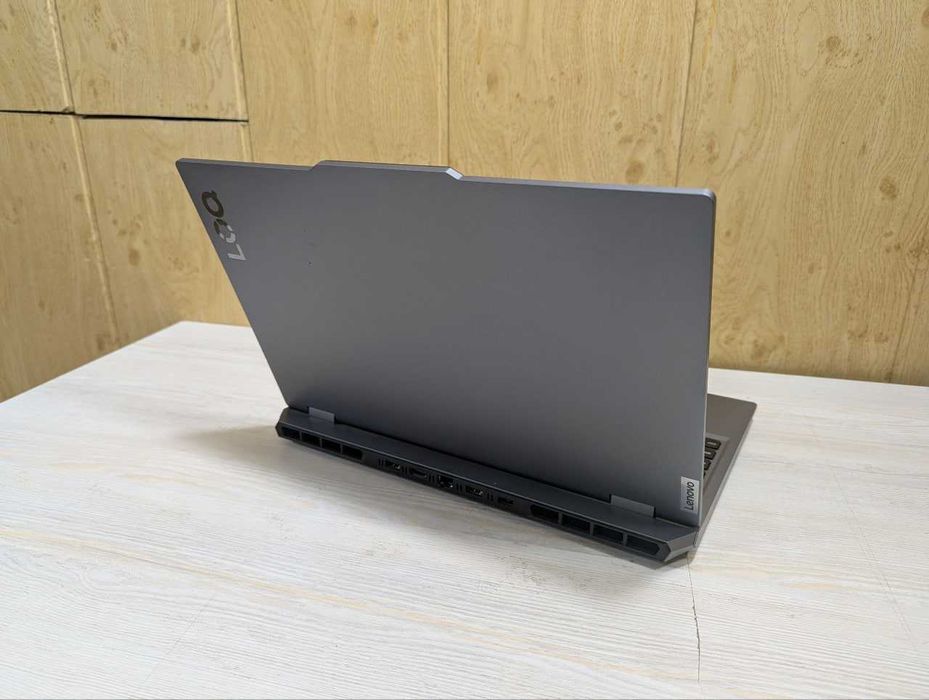 Продается игровой ноутбук Lenovo LOQ