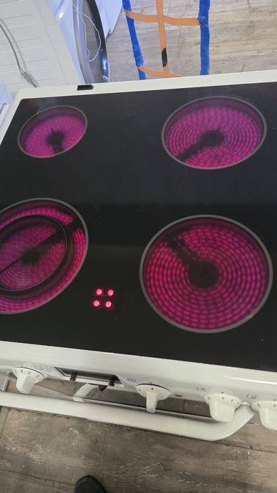 Печка Voss Electrolux