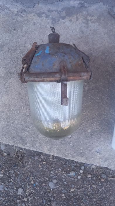 Продам  лампы во двор