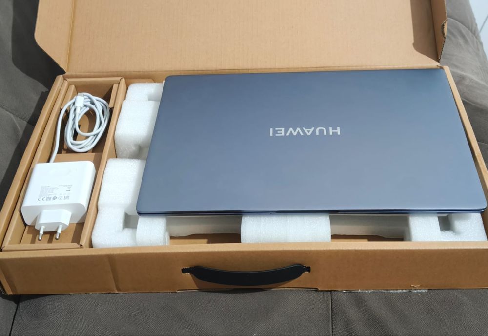 Ноутбук Huawei Matebook D16