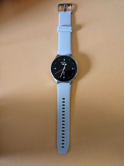 Hama 8900 смарт часовник - 43mm - идеален за коледен подарък