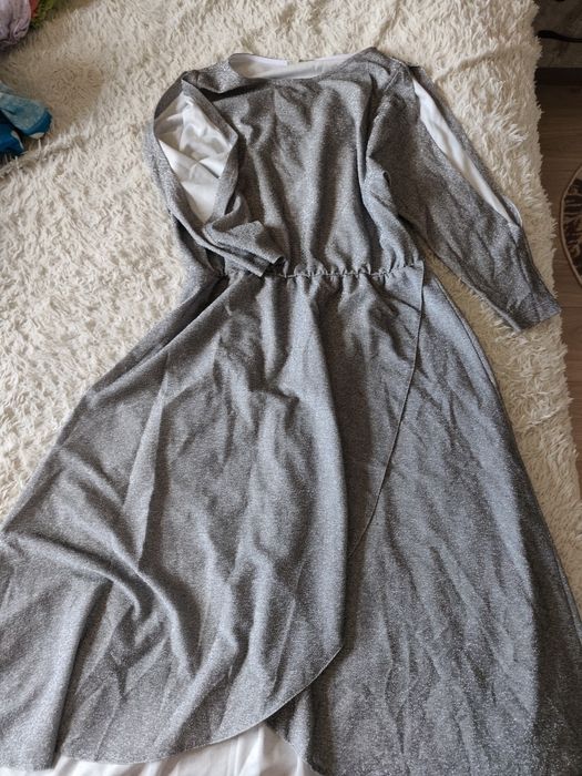 Продам нарядное платье