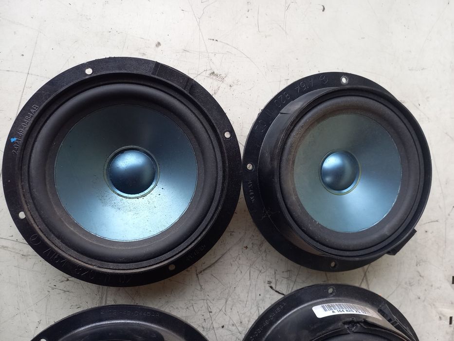 Тонколони Mercedes ML W164 Harman Kardon