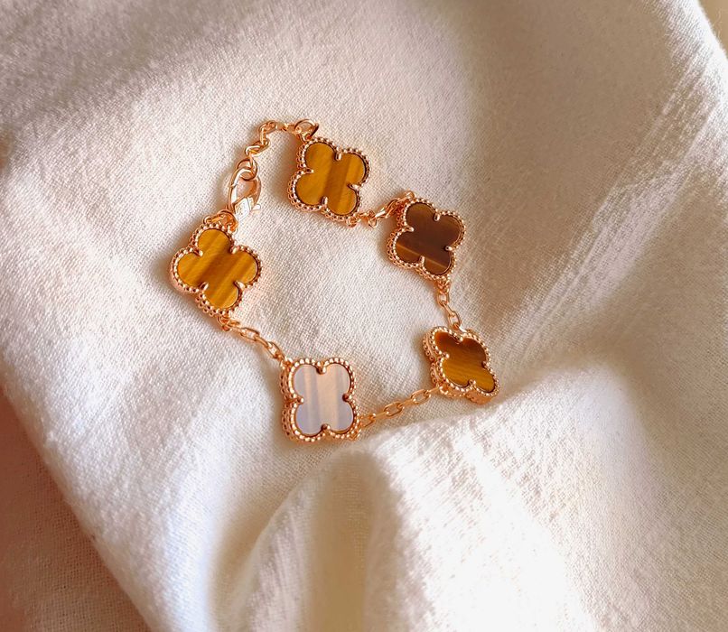 Дамска гривна с пет детелини с тигрово око Van Cleef & Arpels VCA