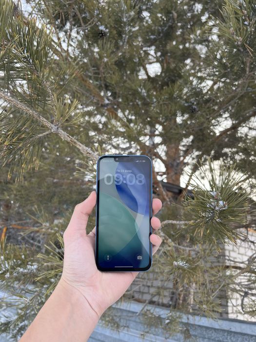 Продам срочно iPhone 13 128gb
