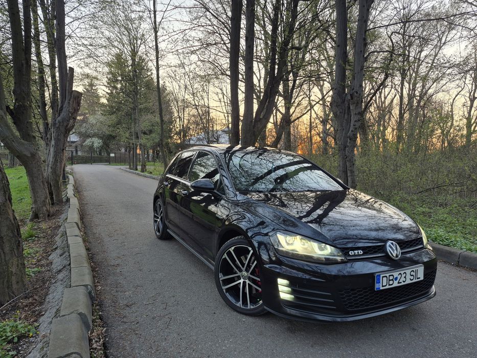 VOLKSWAGEN Golf 2014 — imagine 5