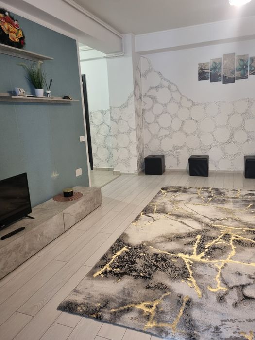 Apartament Revelion 2 nopți 5000 lei.