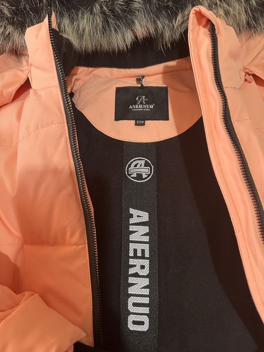 Зимняя куртка на девочку 128 см