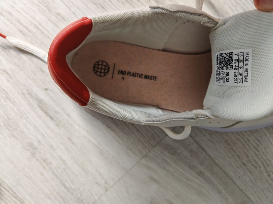 Adidasi 40. Stare foarte buna