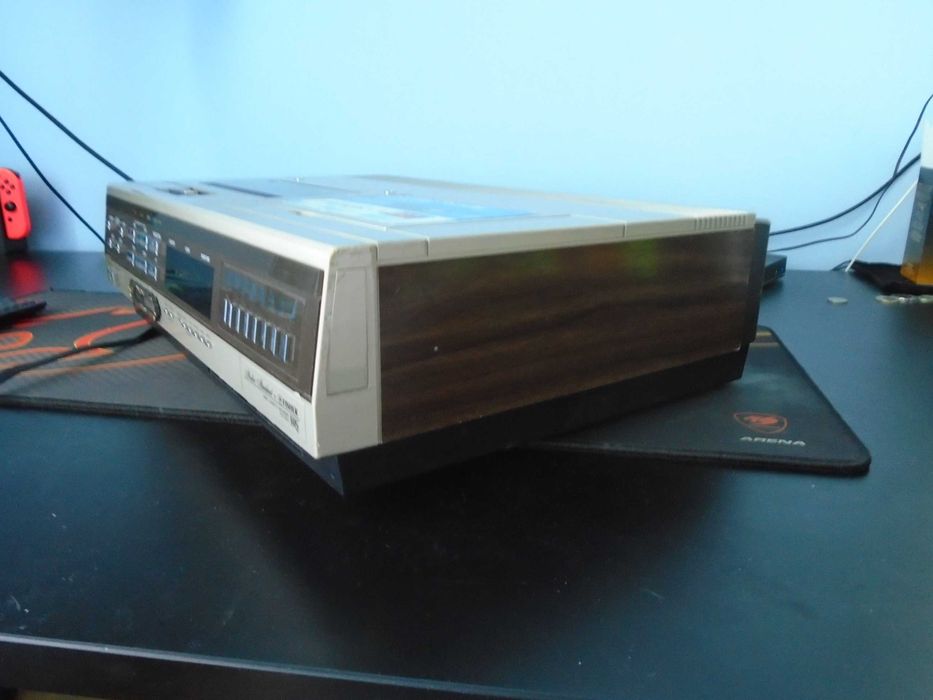 видео Fisher fvh-d520