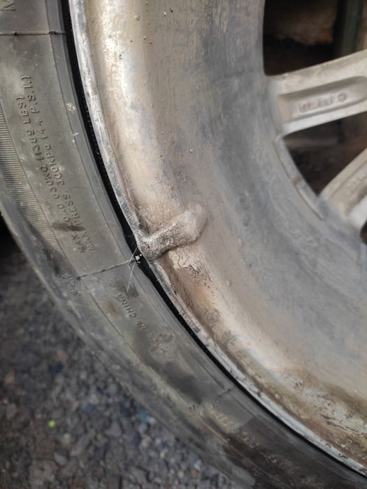 Продам диски на Мерседес и Тойота