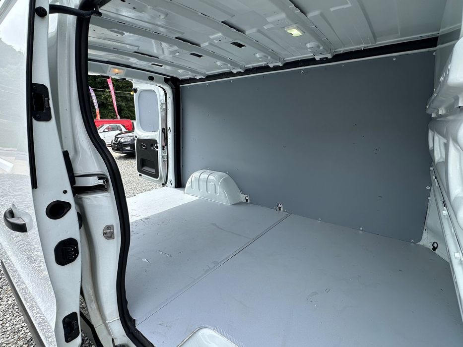 Renault Trafic L2H1