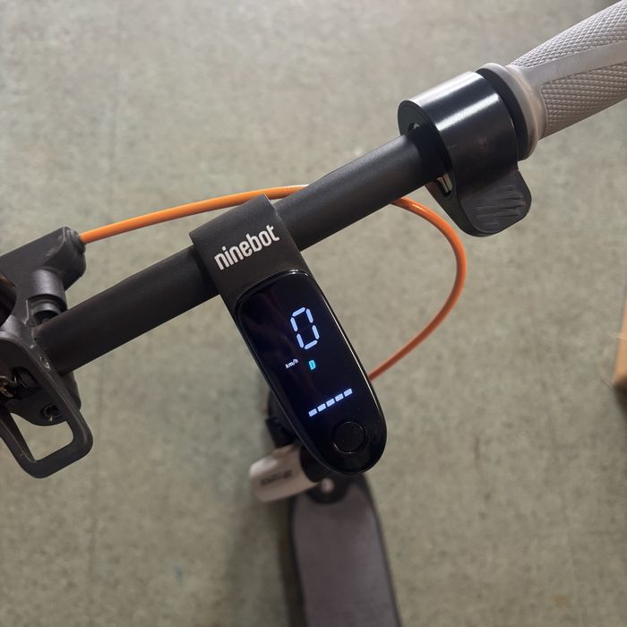 Trotineta Electrica NINEBOT SEGWAY F30E