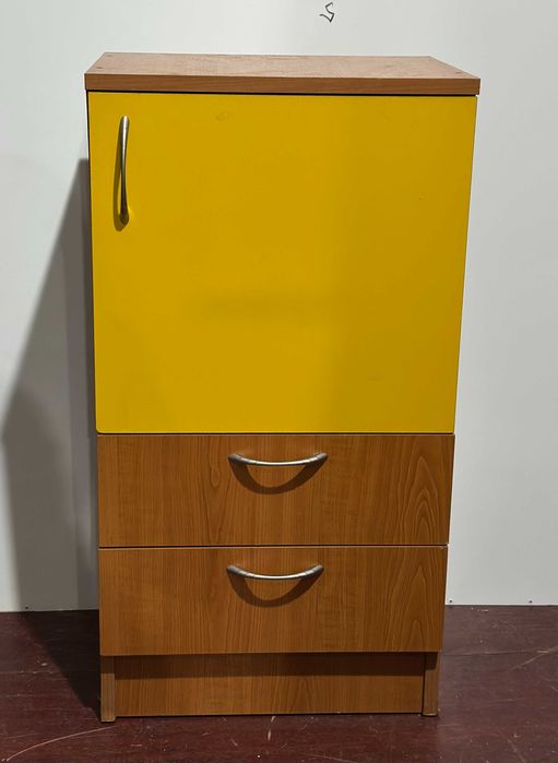 Mic Dulap cu usa si 2 sertare; Noptiera inalta; Comoda