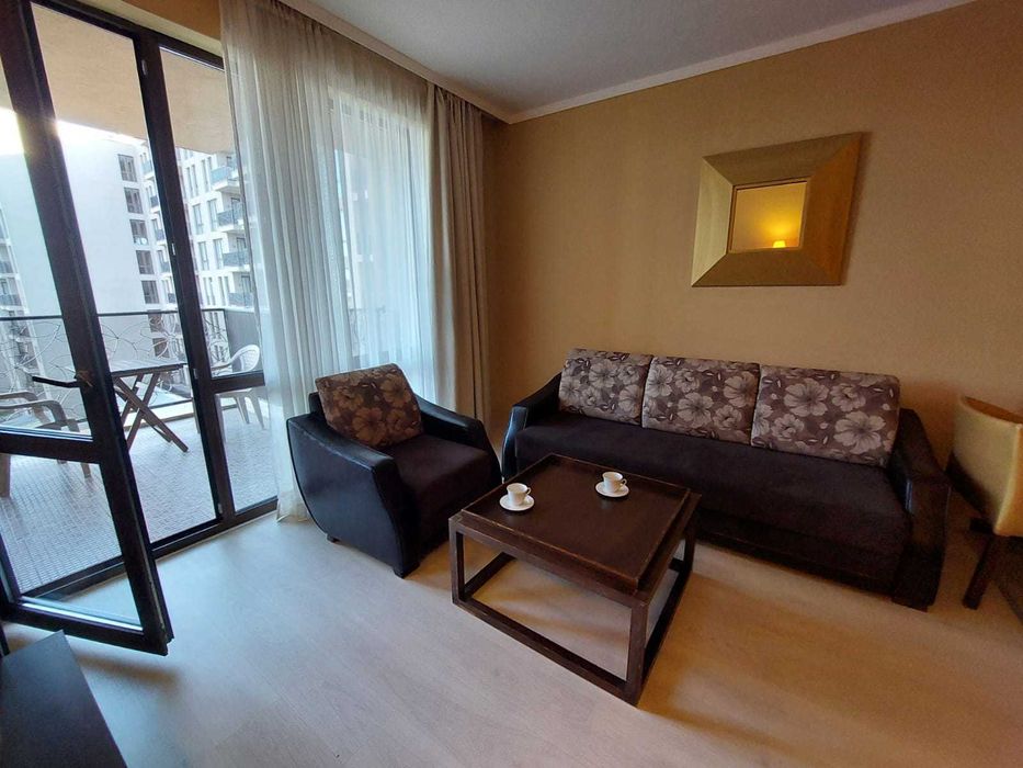 Дава се под наем Двустаен апартамент в к.к. Слънчев бряг - 72 кв.м за 110000 € - Снимка #19