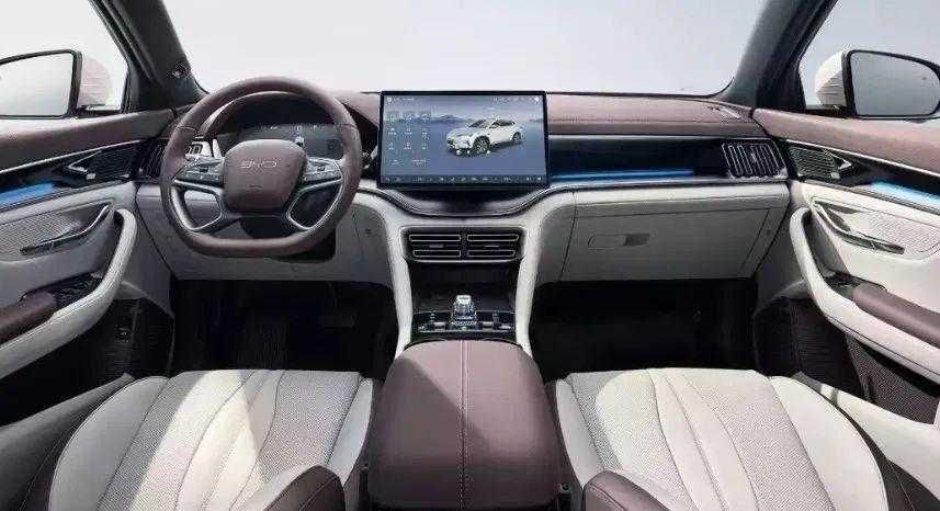 BYD Song Plus Champion 605 km | 7 700 km | Smart Drive