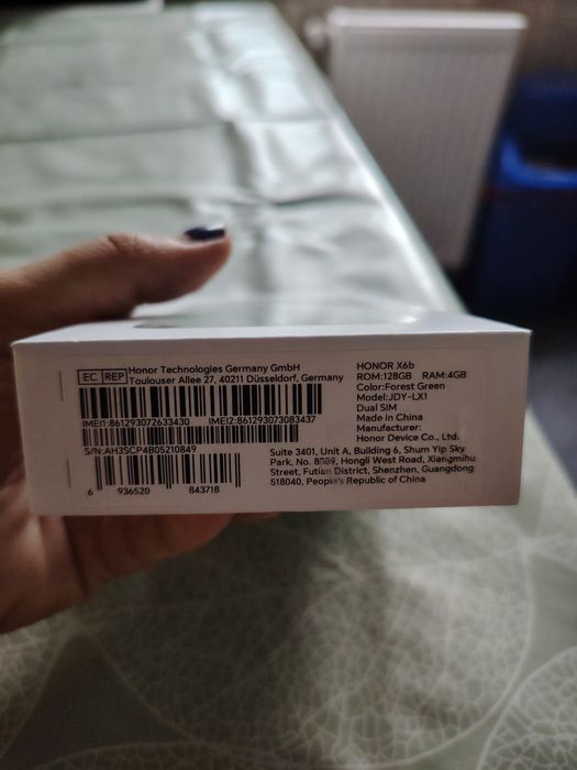 Vând honor x6b nou