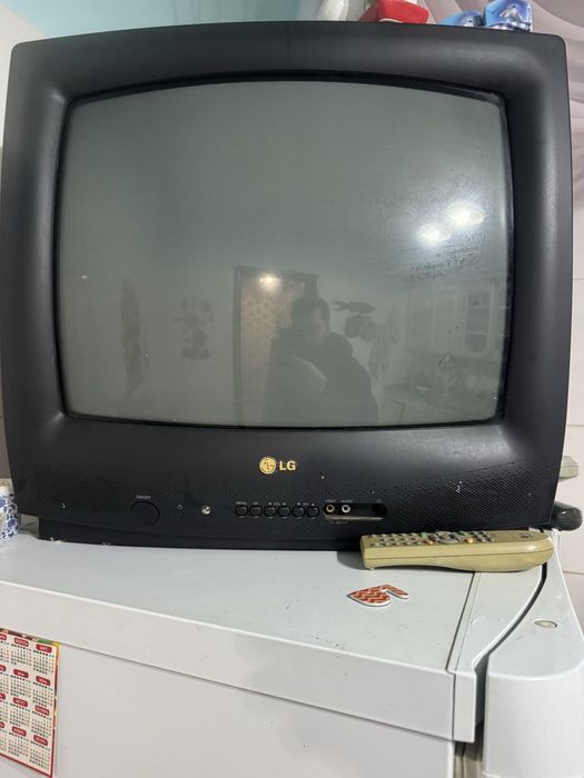 Отдам даром телевизоры