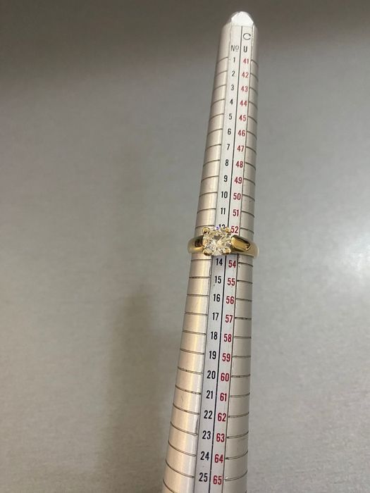 Inel cu diamant din aur de 14K Amanet BKG