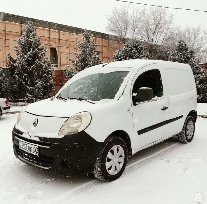 Авто в рассрочку Renault Kangoo