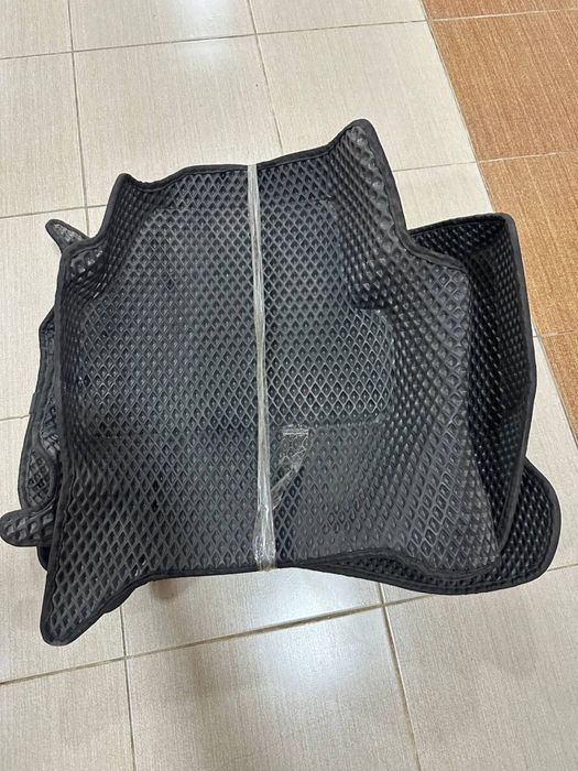 Trachker 1 chexol polik sotiladi arzon ideal