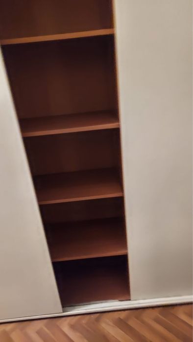 Отдам даром шкаф купе