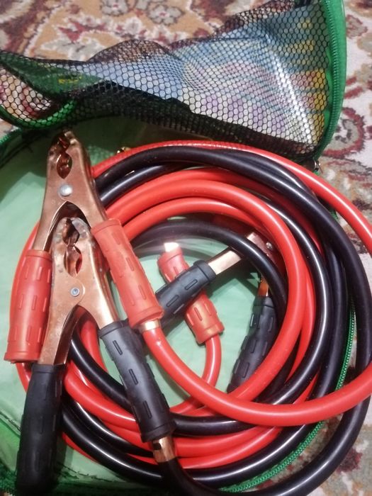 Cablu de pornit mașina