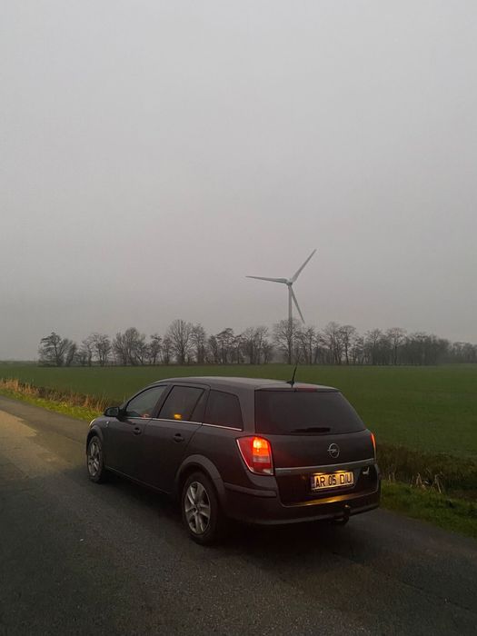 Opel Astra H Caravan 1.7 CDTI  2010  (1.400-Negociabil)