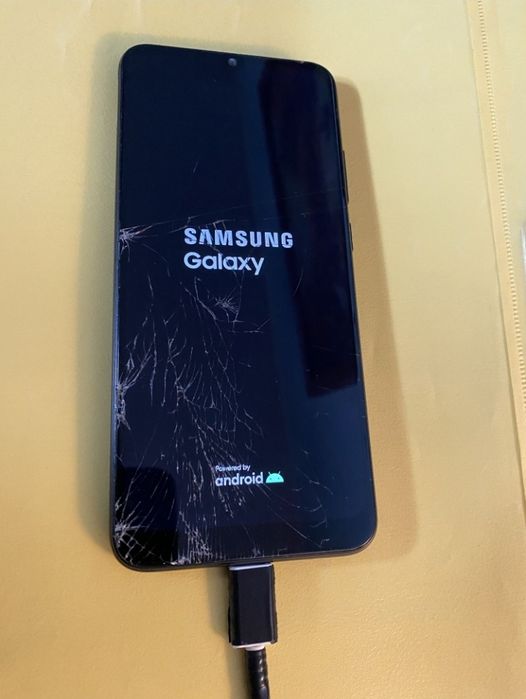 Lot adaptoare telefoane