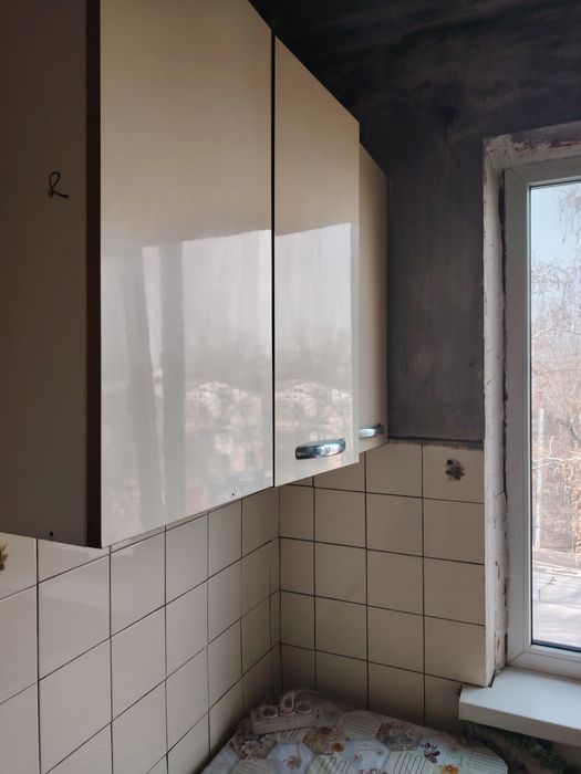 Стол, стул б/у бесплатно , кух гар