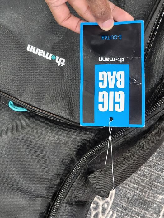 Пълен китарен комплект – поддържан фанатично, в състояние "Mint"