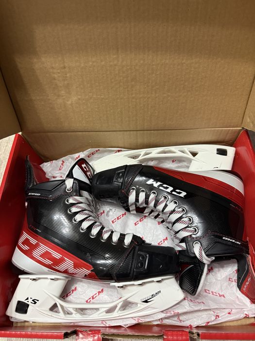Коньки CCM JetSpeed FT4 PRO