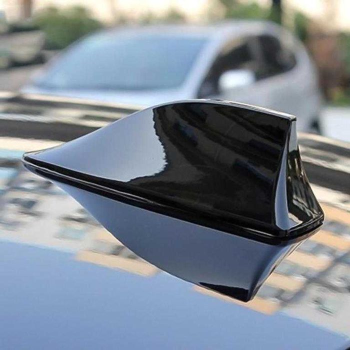 Автомобилна Антена тип Акула с усилвател - Черна*