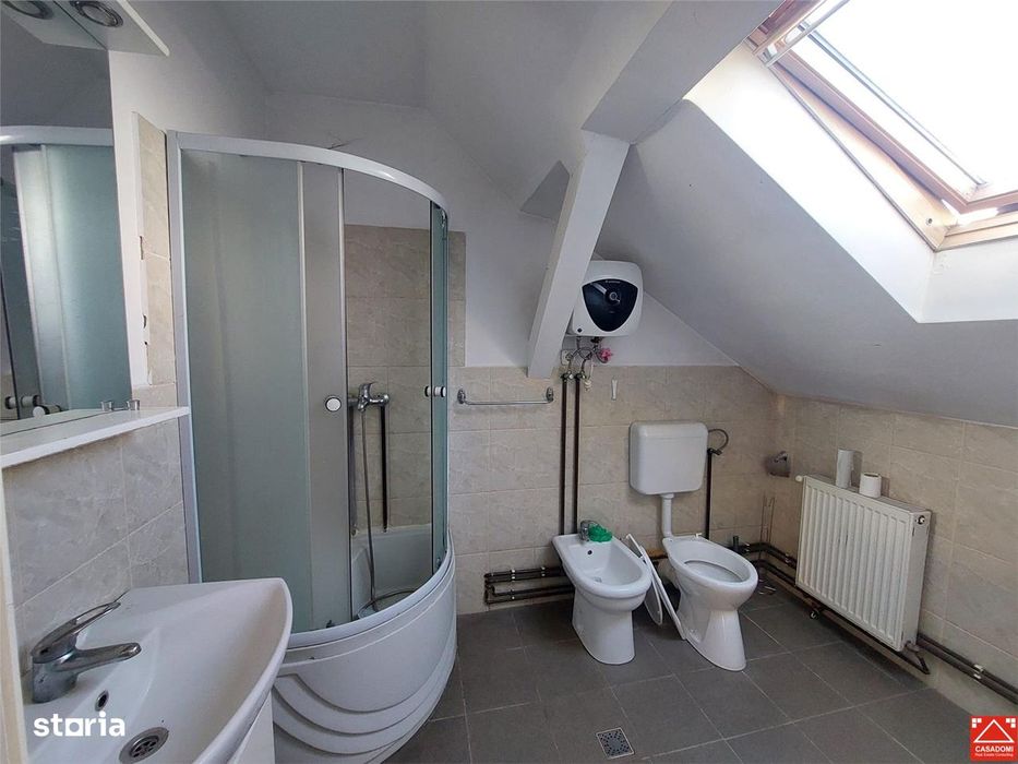 Apartament la mansarda, ultracentral