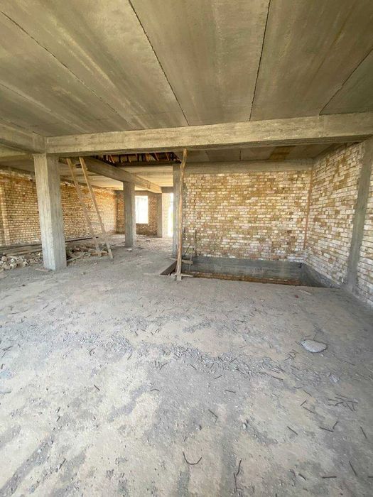 Продам дом 4 уровня 3 сотки Сампи  925M2
