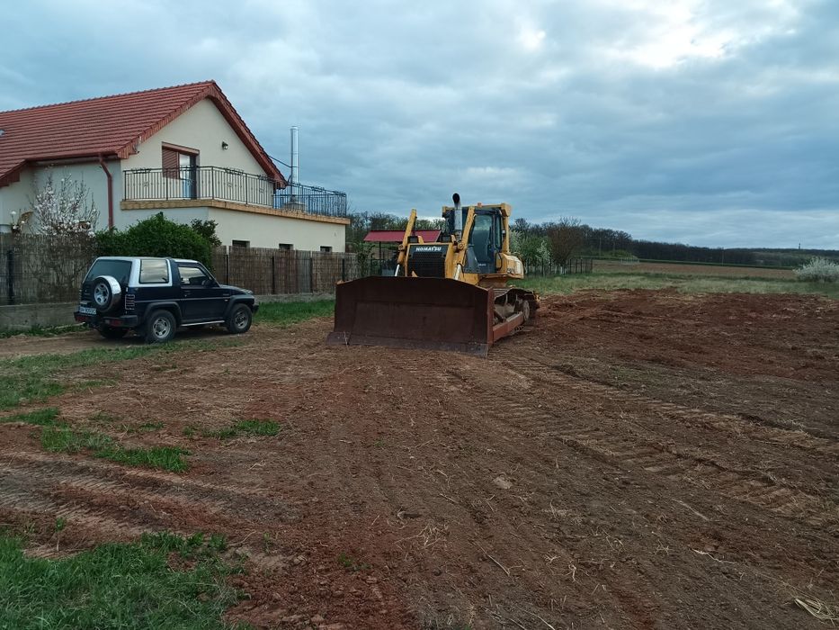 Închiriez diferite scule