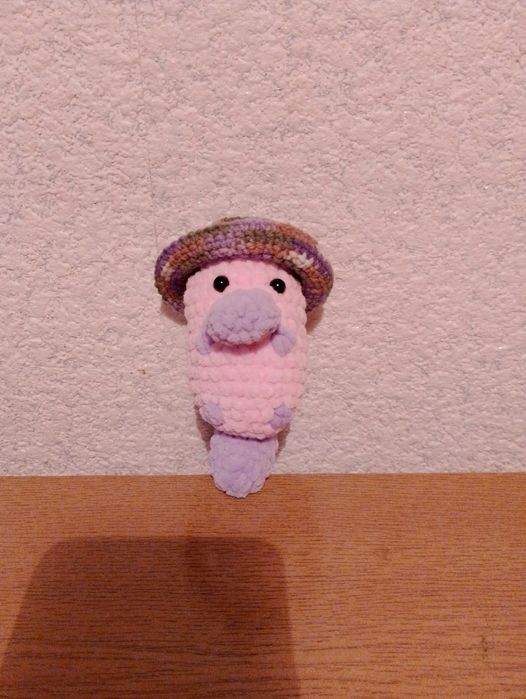 Продам вязаную игрушку