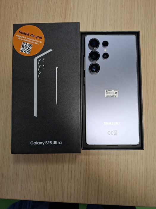 Samsung  S25 Ultra  512Gb cu 12 Gb ram