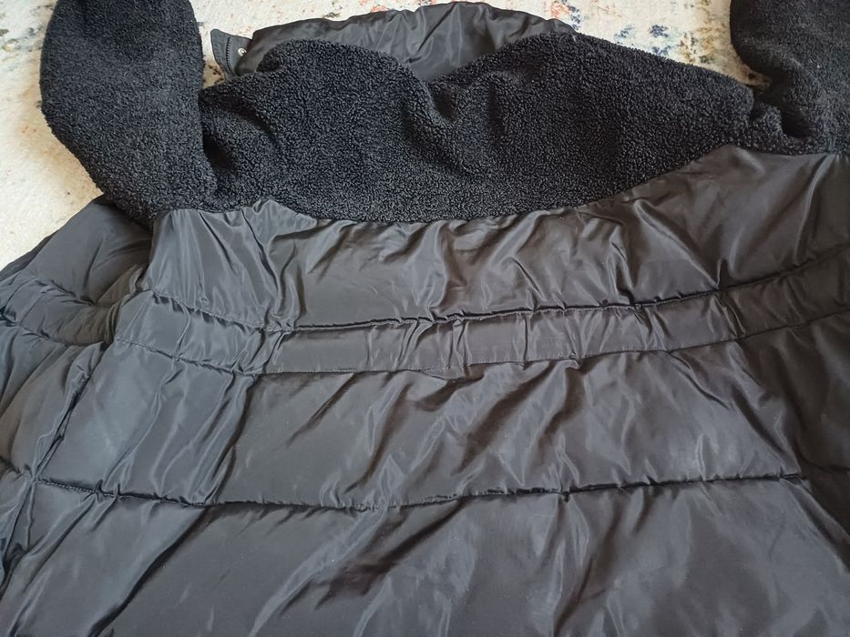 Продам куртку срочно теплая