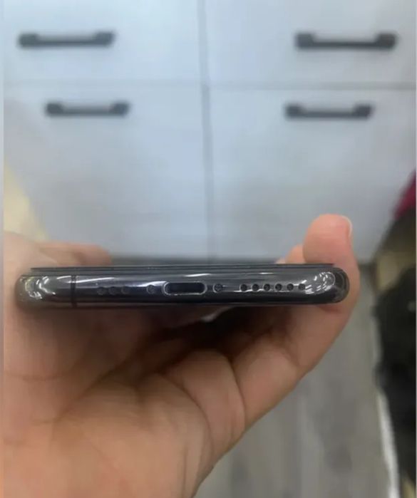 Iphone xs xolati yaxshi