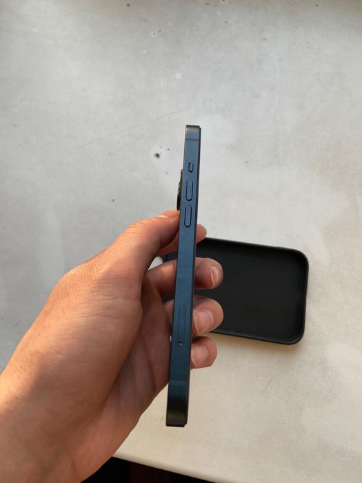 Айфон 13 сатылады