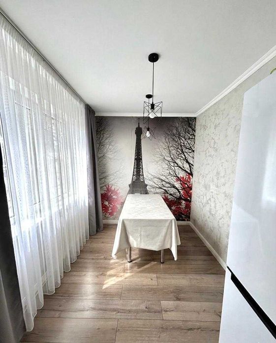 Продаётся 4х комн квартира