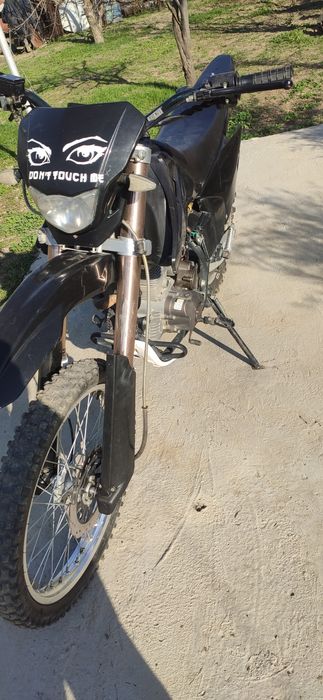 Мотоцикл эндуро 250