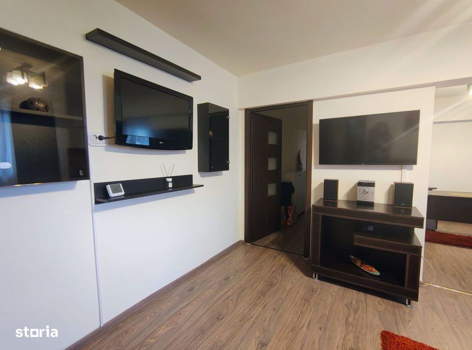 Ultracentral • 4 Camere • Parcare Privată • Ideal Studenți / L