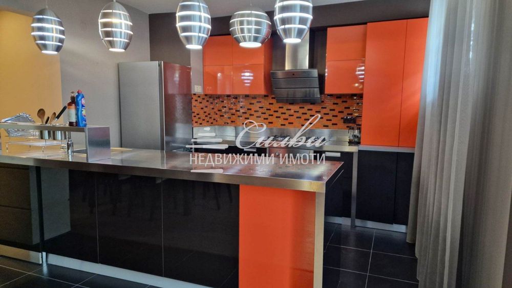 Тристаен ГАЗИФИЦИРАН апартамент - кв.Център