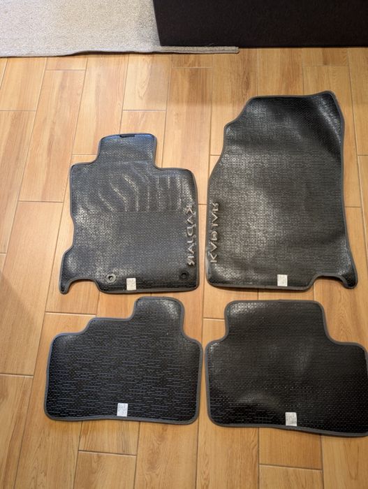 Оригинални мокетни стелки Renault Kadjar
